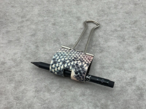 Sloop 40 mm – Snake embossing, each one is unique in colour