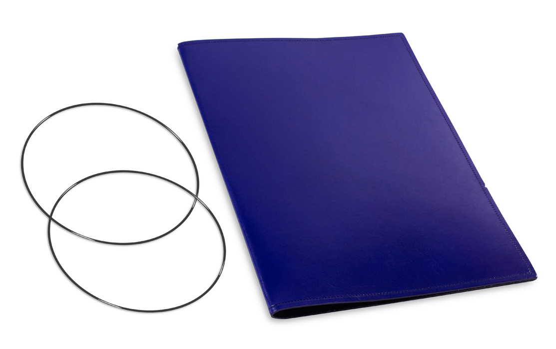 A4+ Couverture pour 1 carnet, cuir lisse bleu, ElastiXs inclus (L130)
